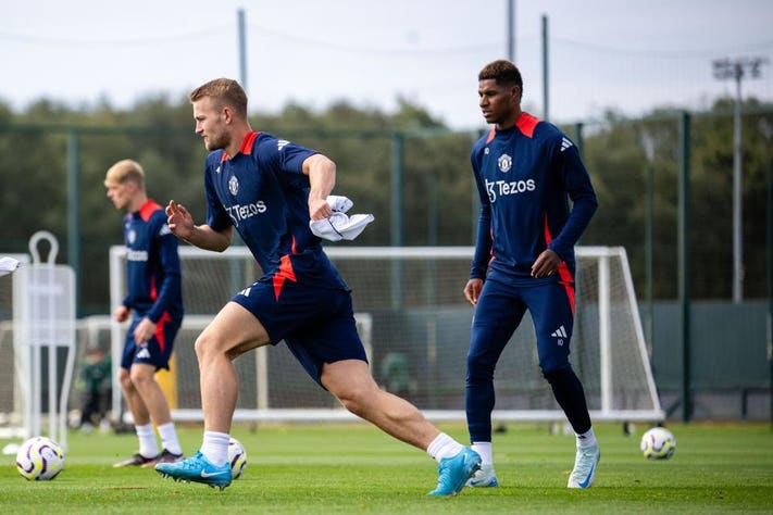 Erik ten Hag está determinado a contratar Matthijs de Ligt com o Manchester United